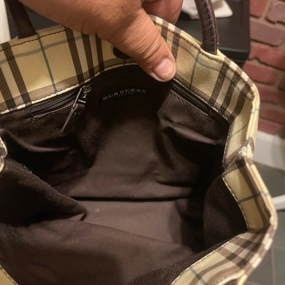 🔥Vintage 🔥mini 🔥Burberry 🔥multi 🔥color 🔥yellow block print. - Picture 10 of 10